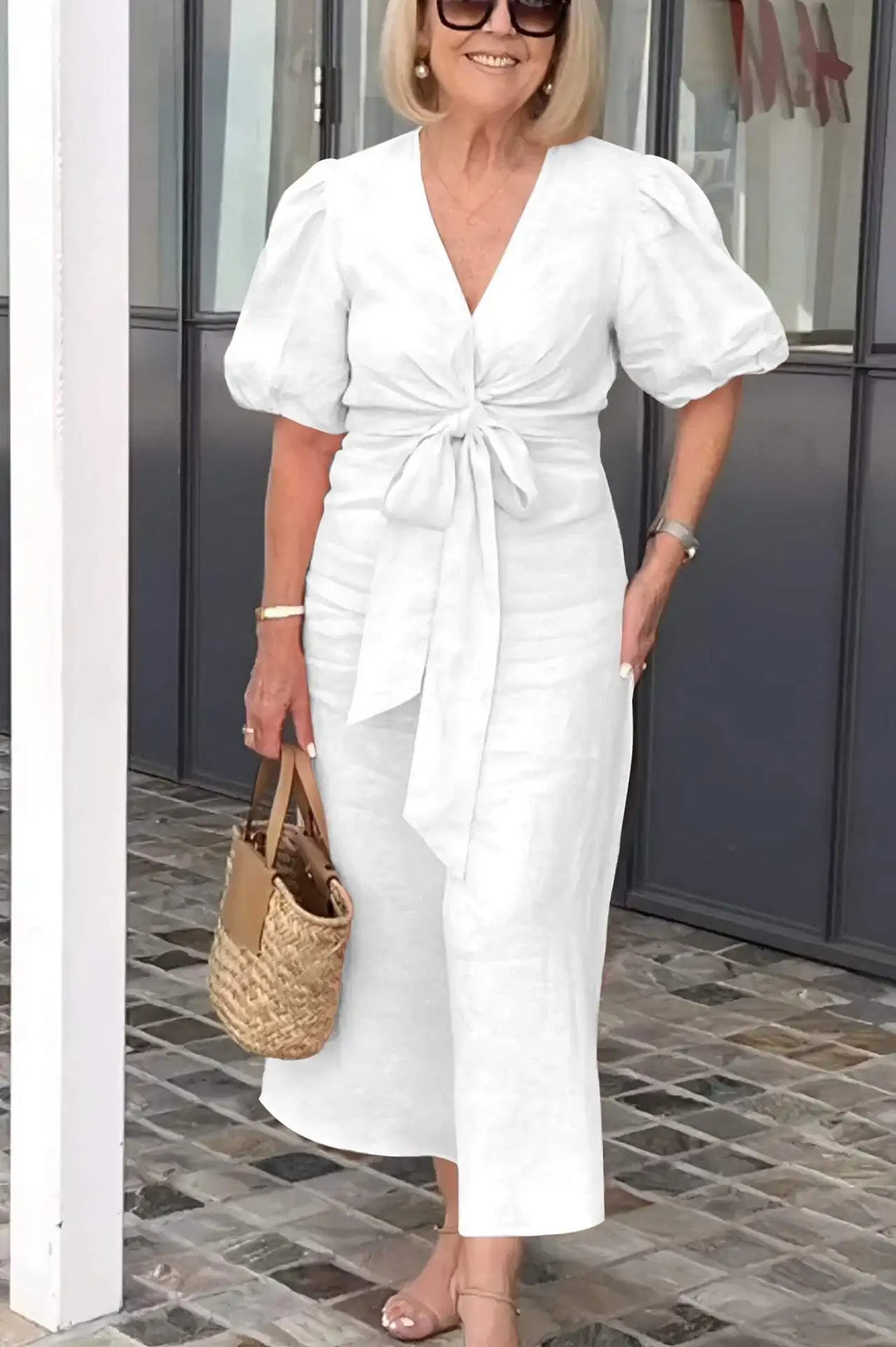 LYNORA | ABITO MIDI ELEGANTE CON SCOLLO A V
