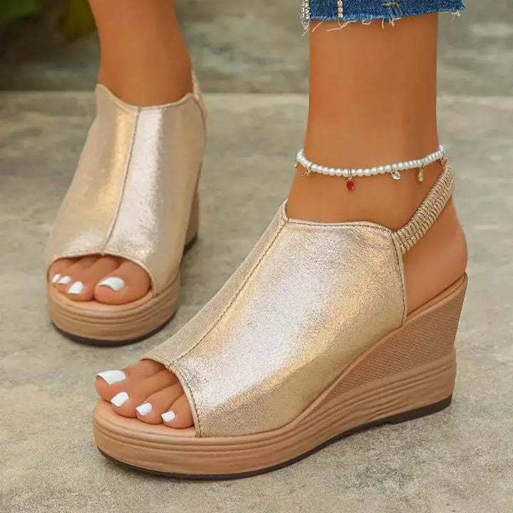 Camilla | Sandali con zeppa chunky e cinturino posteriore