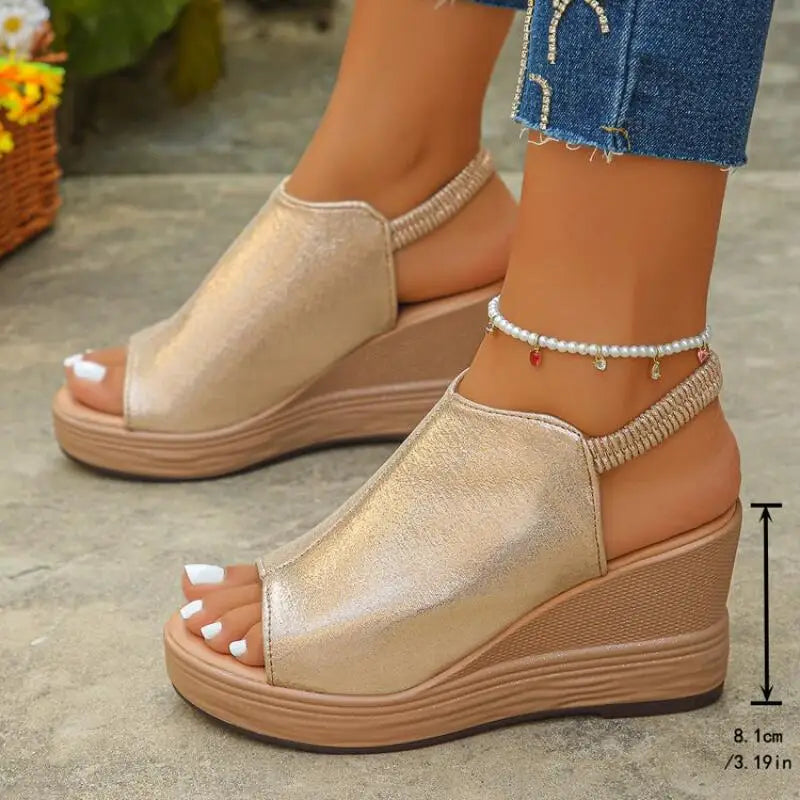 Camilla | Sandali con zeppa chunky e cinturino posteriore