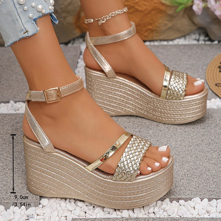 Alice | Sandali in pelle intrecciata con zeppa