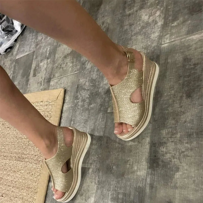 Ginevra | Sandali con zeppa traforati glitter